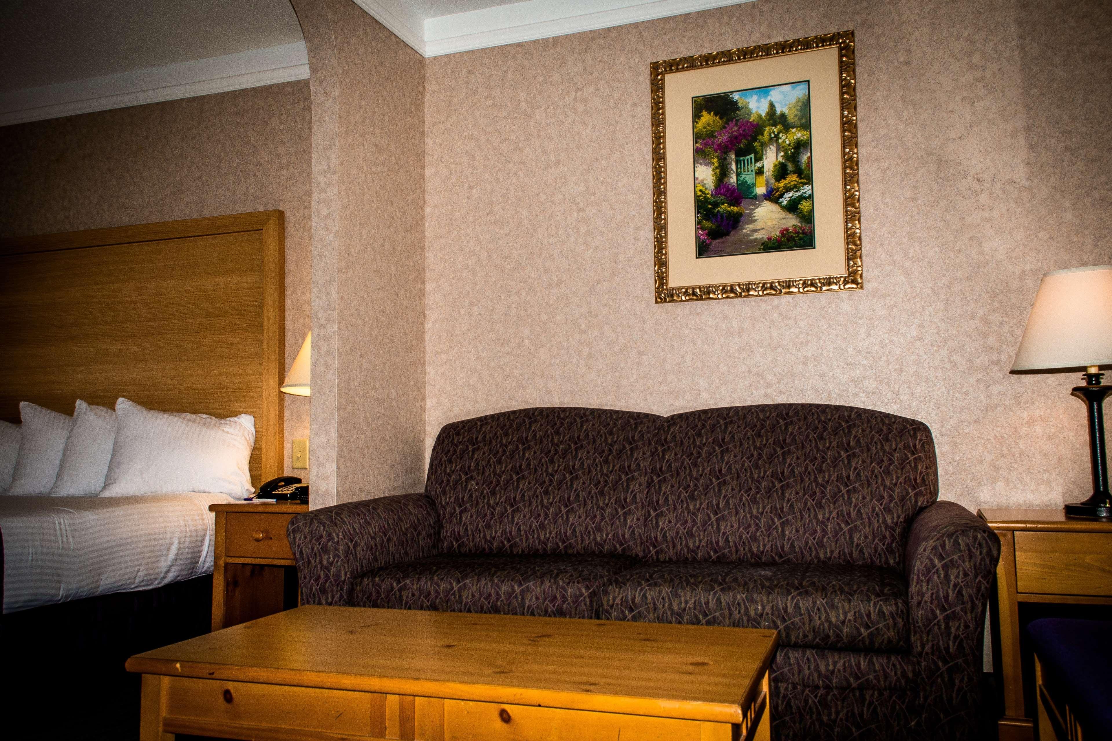 Best Western Plus Executive Court Inn & Conference Center Manchester Bagian luar foto