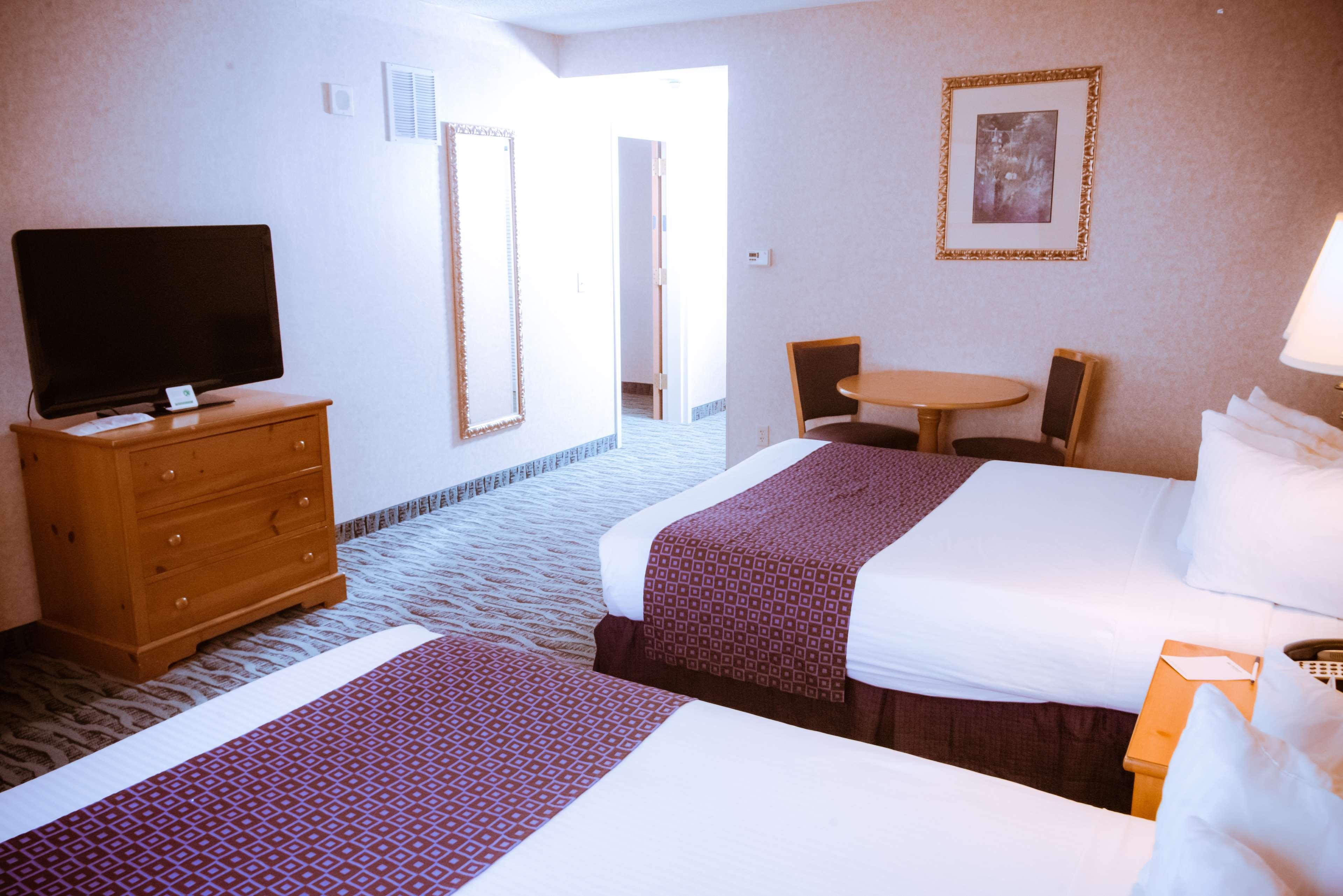 Best Western Plus Executive Court Inn & Conference Center Manchester Bagian luar foto